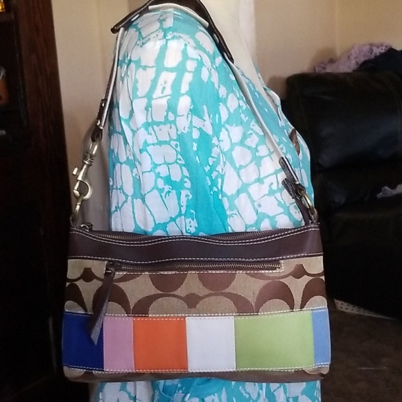 coach purse - Picture 3 of 10